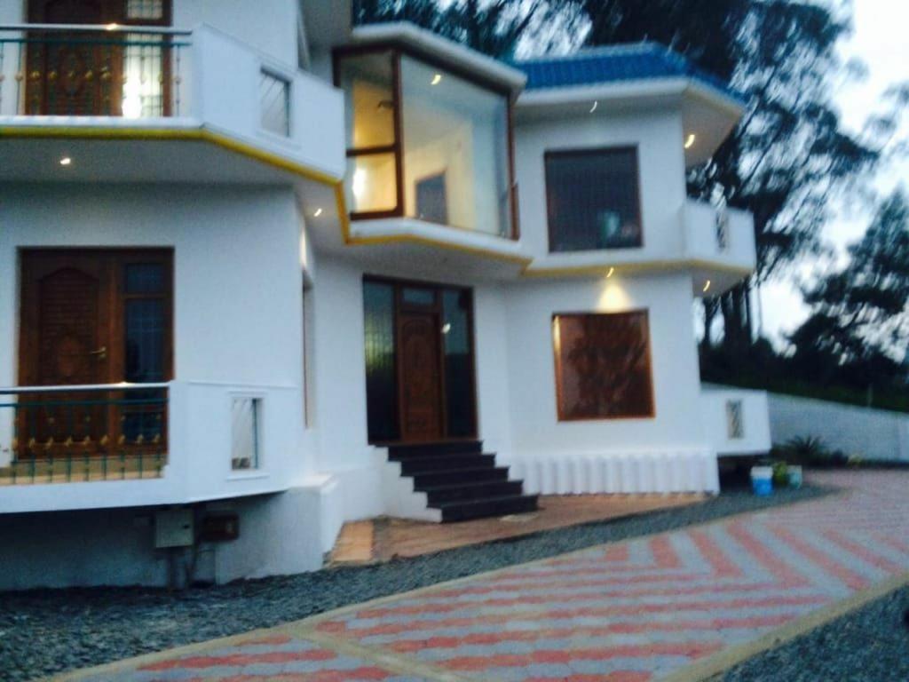 Celestial Villa By Serenest Kotagiri Eksteriør billede